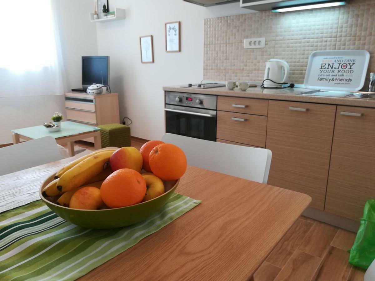 Iris Apartment Mlini Eksteriør bilde
